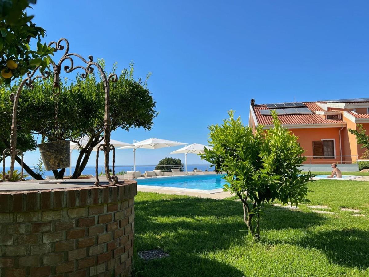 Villa Zufro Vibo Valentia Exterior foto